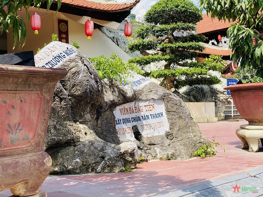 Viên đá đầu tiên xây dựng chùa Tân Thanh