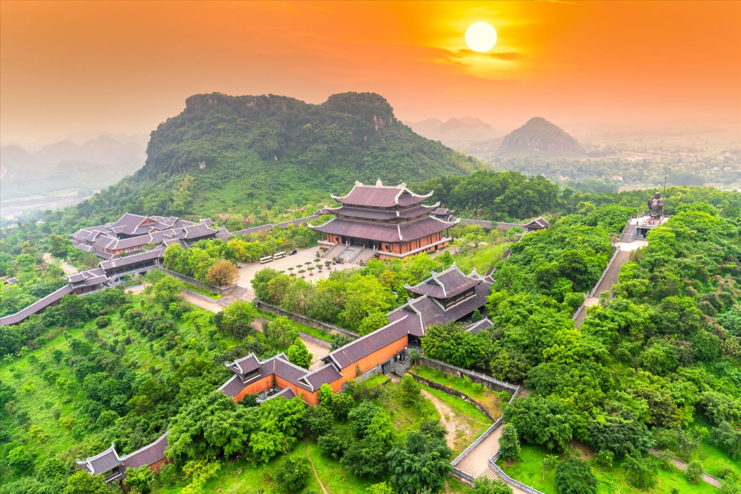 Quần thể chùa Bái Đính, nơi luôn lan tỏa tinh thần từ bi và trách nhiệm xã hội ở Ninh Bình