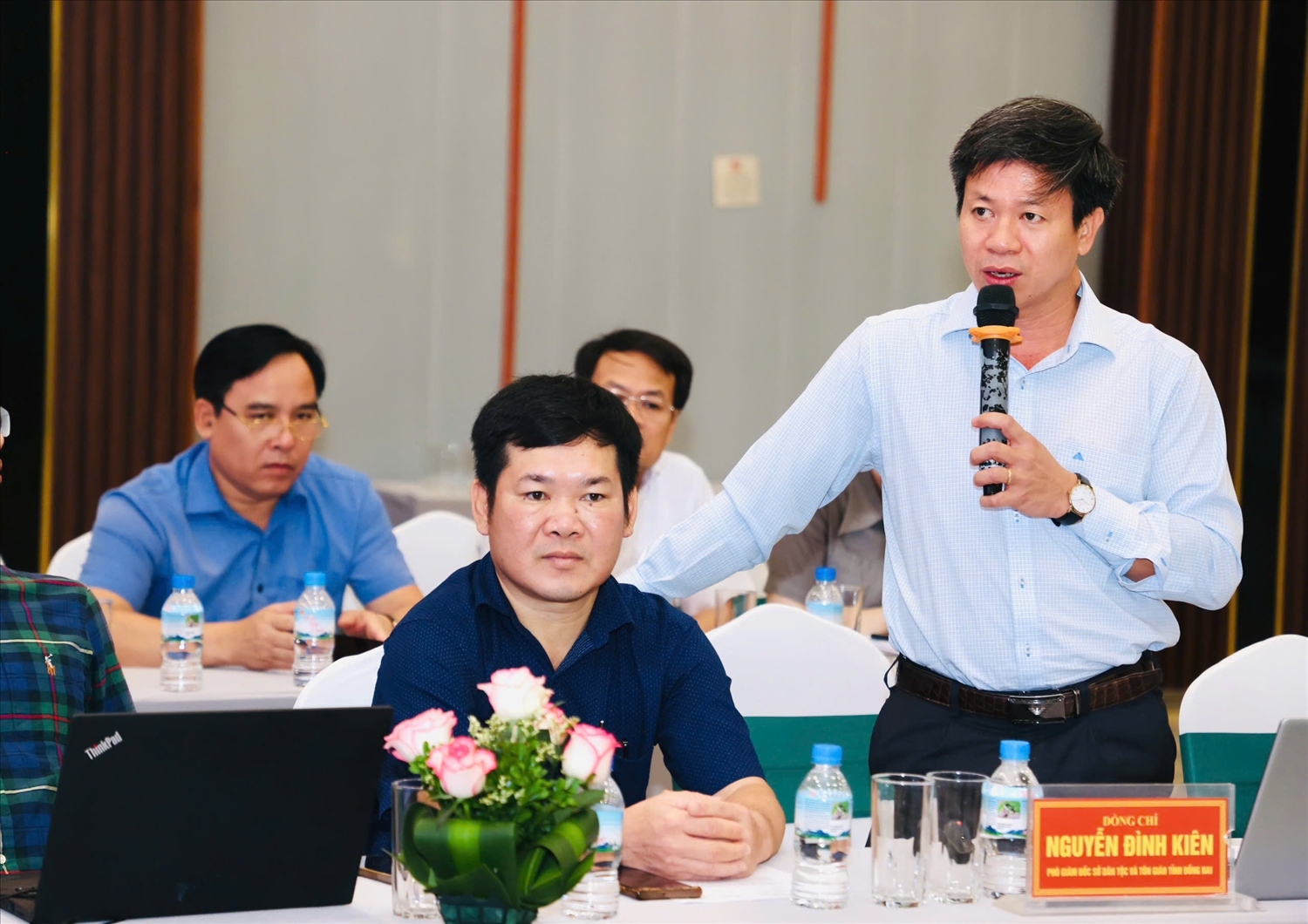 Phó Giám đốc Sở Dân tộc và Tôn giáo thành phố Đồng Nai Nguyễn Đình Kiên phát biểu tại Hội thảo