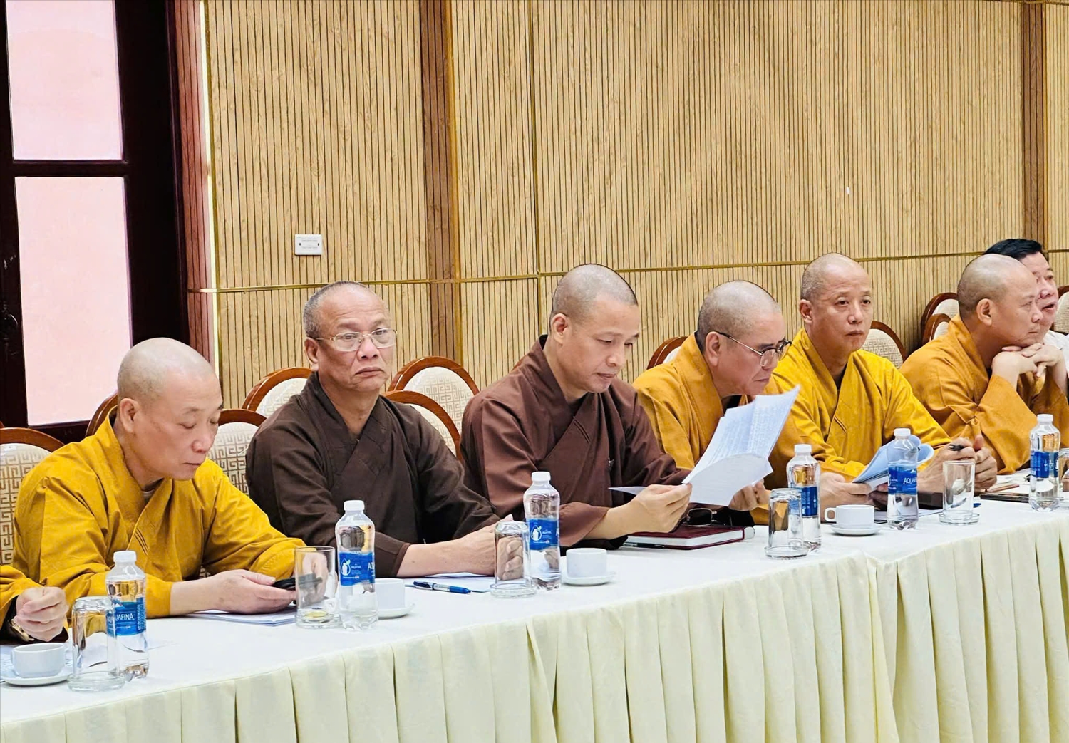 Các chức sắc Phật giáo tham dự Hội thảo