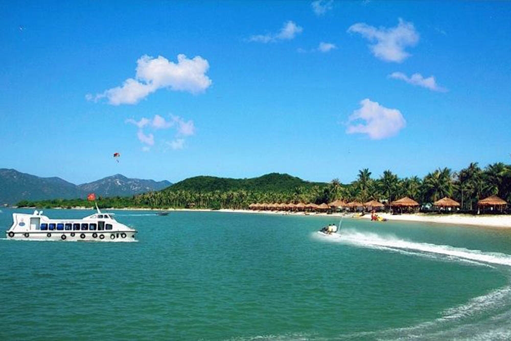 Vịnh Nha Phu có hệ sinh thái tuyệt đẹp gồm rừng, núi, suối, đồng bằng