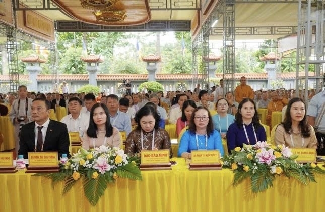 Đại biểu đại diện chính quyền tham dự Đại hội