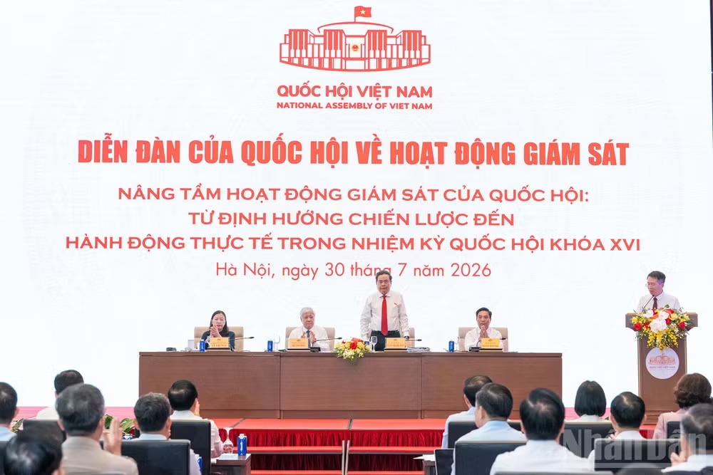 Chủ tịch Quốc hội Trần Thanh Mẫn đồng chủ trì Diễn đàn. (Ảnh: THỦY NGUYÊN)