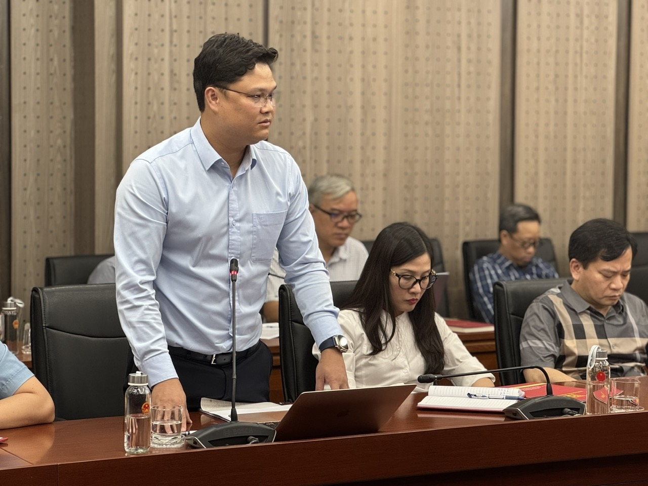 Bộ trưởng Nguyễn Đình Khang: Trong tháng 8/2026, các Vụ, đơn vị thuộc Bộ phải khắc phục triệt để các nhiệm vụ chậm, muộn so với kế hoạch đề ra 7