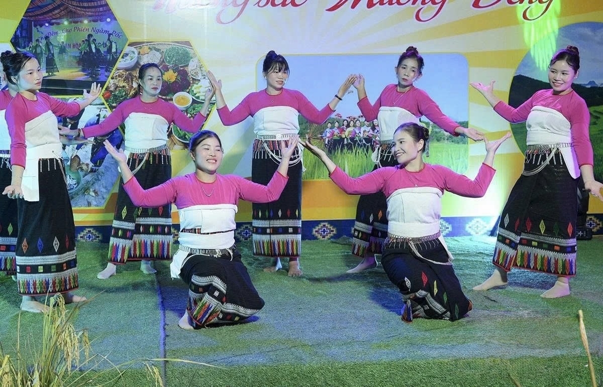 Gìn giữ bản sắc văn hóa dân tộc Thái được xã Yên Thắng xác định là nền tảng để phát triển du lịch cộng đồng theo hướng bền vững