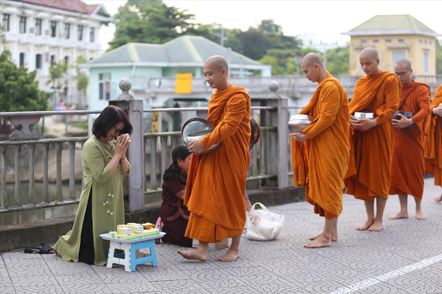 A proper offering is when the giver, the offering and the recipient are all in harmony, merging in an emptiness of ego yet filled with mindfulness