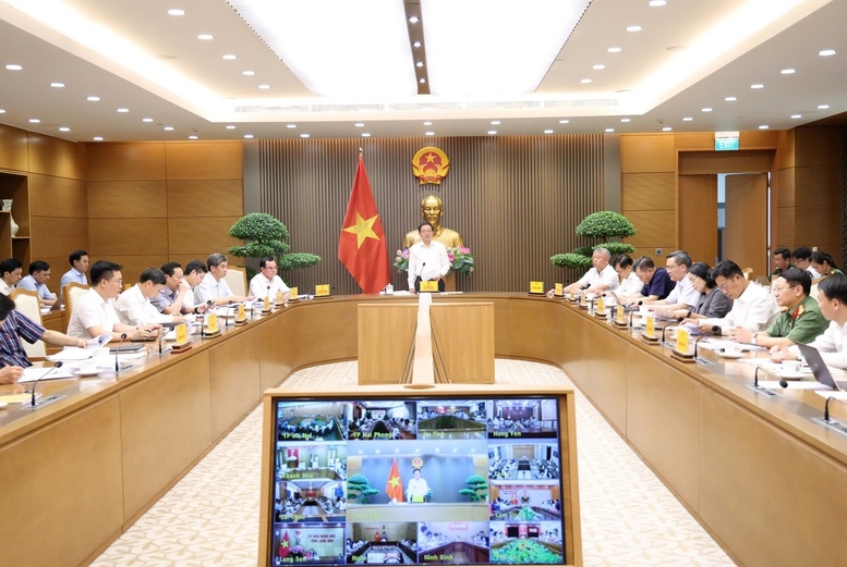 Phó Thủ tướng Hồ Quốc Dũng chủ trì Hội nghị quán triệt, thúc đẩy triển khai Chương trình Mục tiêu quốc gia (MTQG) xây dựng nông thôn mới, giảm nghèo bền vững và phát triển kinh tế-xã hội vùng đồng bào dân tộc thiểu số và miền núi - Ảnh: VGP/Gia Huy