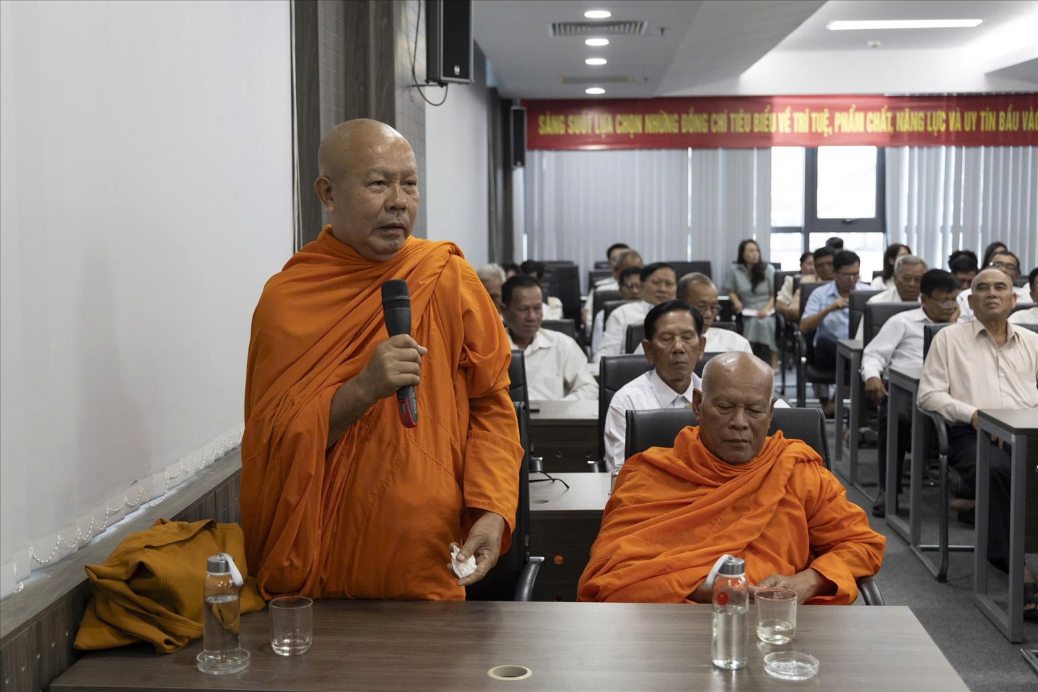 Người có uy tín tỉnh Vĩnh Long phát huy vai trò cầu nối, góp phần xây dựng khối đại đoàn kết dân tộc 2