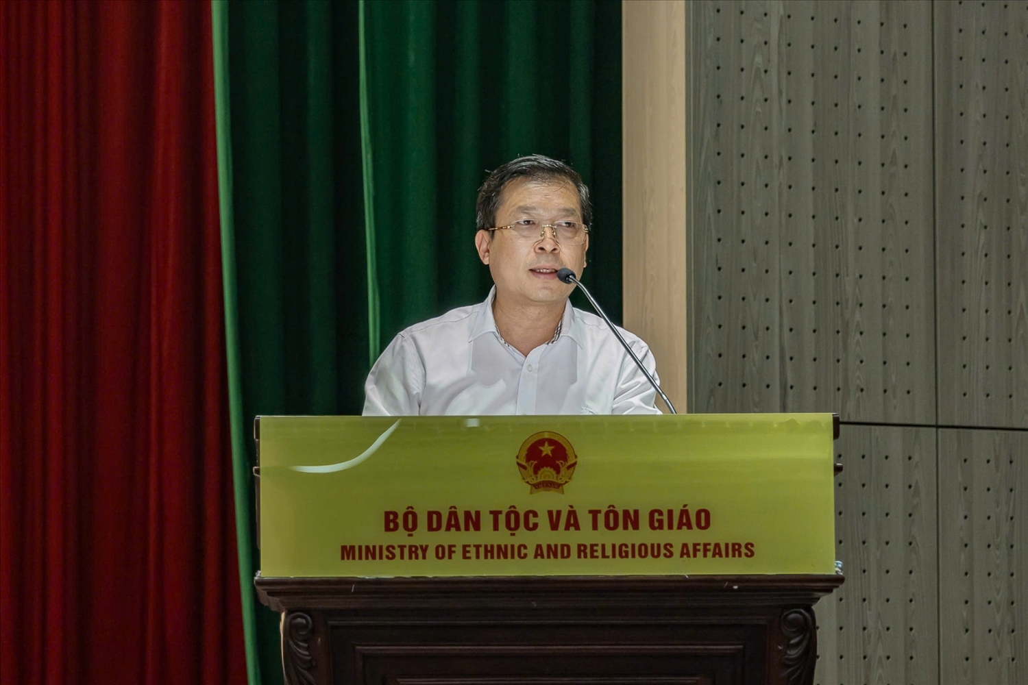 Bộ Dân tộc và Tôn giáo sơ kết công tác dân tộc, tôn giáo và triển khai nhiệm vụ 6 tháng cuối năm 2026 3