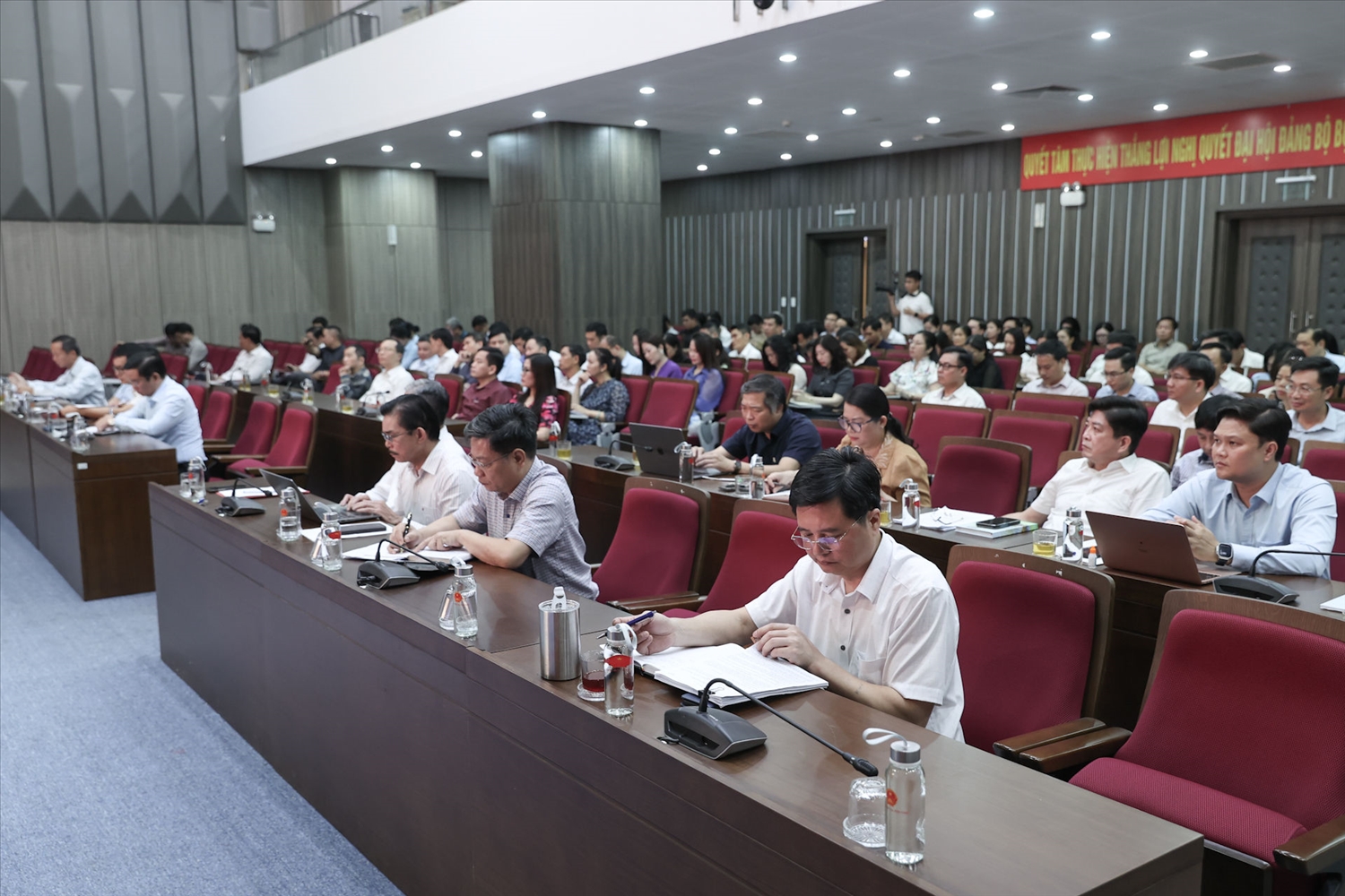 Các đại biểu tham dự Hội nghị