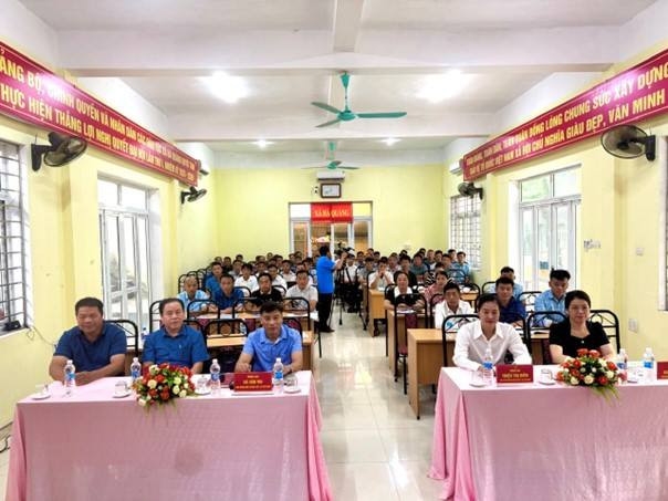 Quang cảnh Hội nghị tuyên truyền, phổ biến pháp luật về tín ngưỡng, tôn giáo và chính sách dân tộc tại UBND xã Hà Quảng, tỉnh Cao Bằng