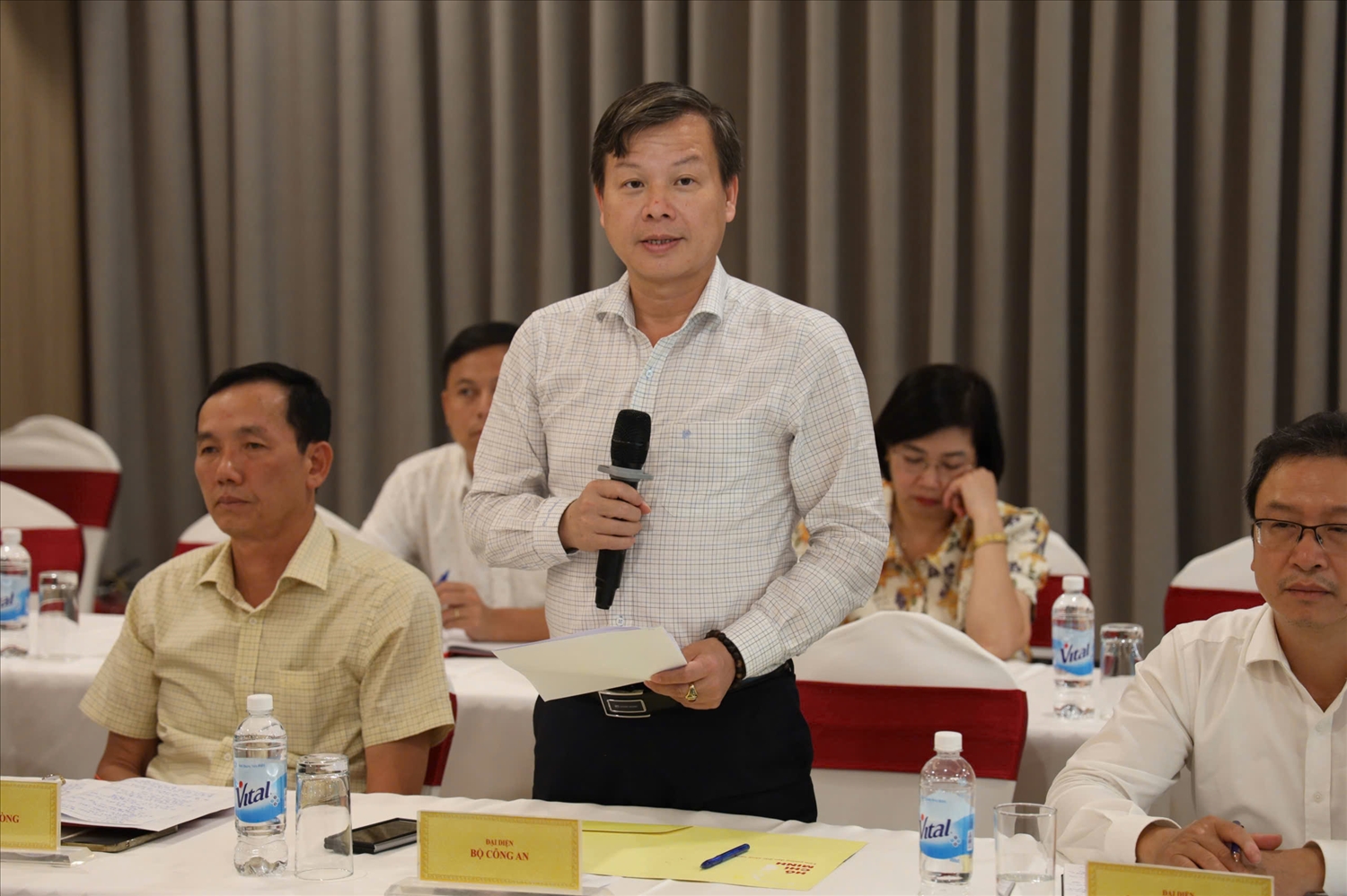 Đại tá Nguyễn Hữu Thiên, Phó Cục trưởng Cục An ninh nội địa (A02 - Bộ Công an) phát biểu tại Hội nghị