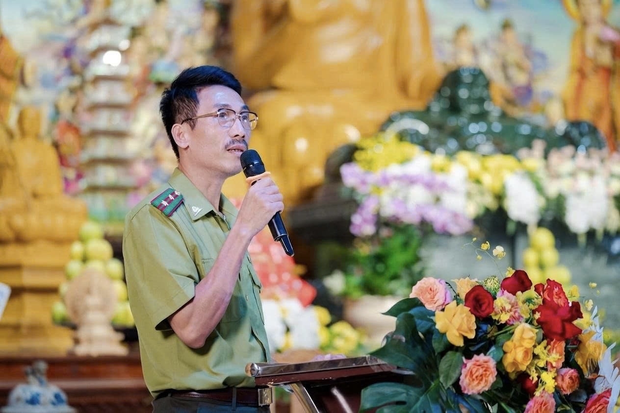 Ông Lê Trọng Đạt, đại diện Vườn Quốc gia Cúc Phương, chia sẻ về kinh nghiệm cứu hộ, bảo tồn và tái thả động vật hoang dã