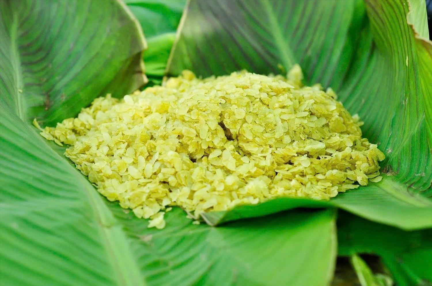 Cốm Tú Lệ - thức quà tinh túy của đất trời 