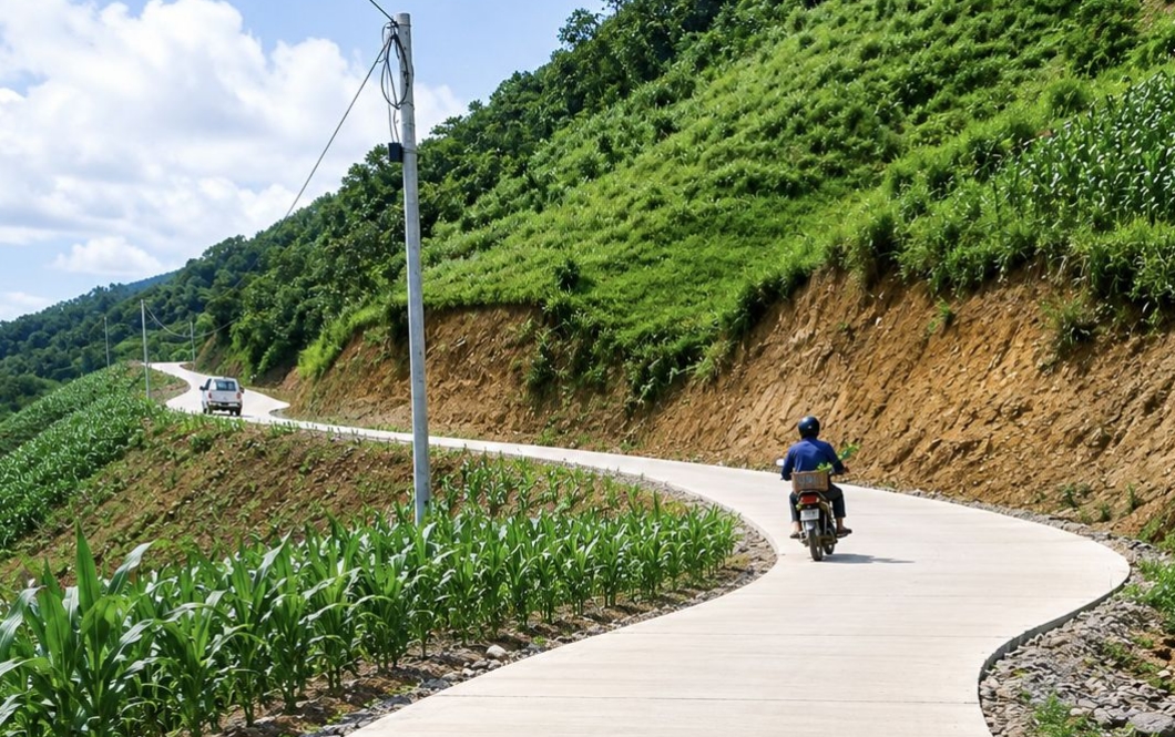 Tuyến đường từ bản Suối Gà - Chè Mè đến trung tâm xã Mường Bang được cứng hóa bằng nguồn lực của Chương trình MTQG 1719