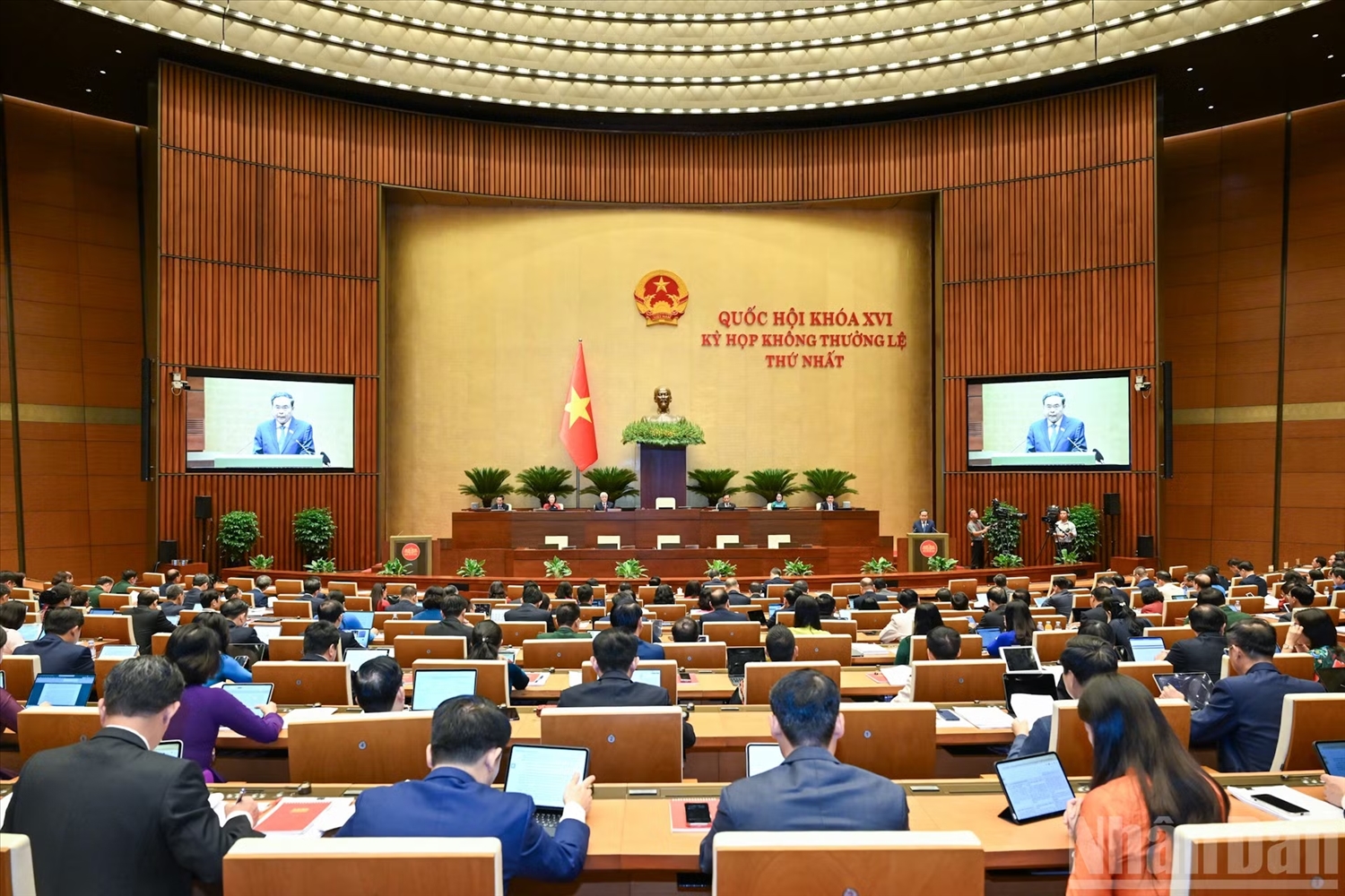 Quang cảnh phiên khai mạc Kỳ họp sáng 3/8. (Ảnh: DUY LINH)