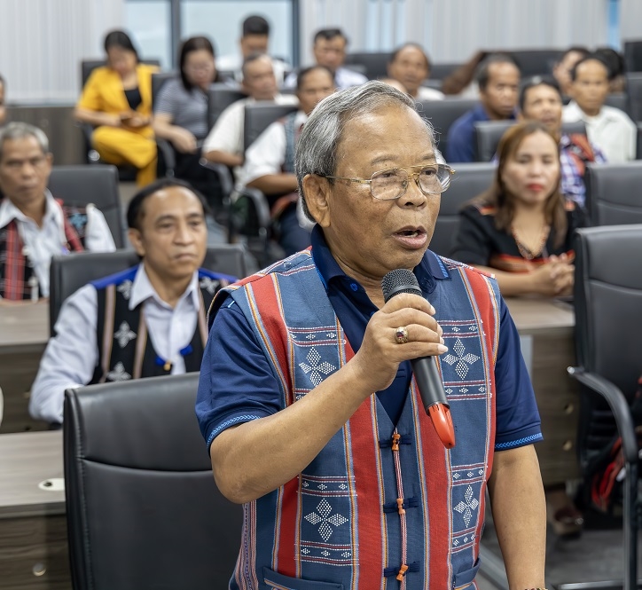 Ông Lê Văn Trừ, dân tộc Tà ôi, xã A Lưới 2, thành phố Huế