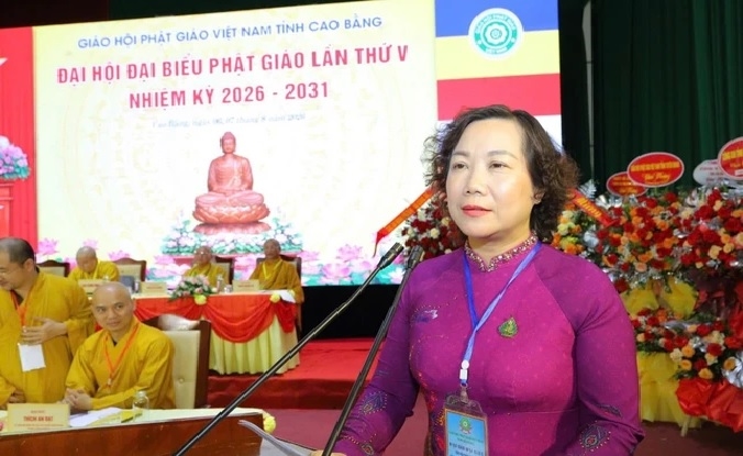 Bà Hà Nhật Lệ, Tỉnh ủy viên, Phó Chủ tịch UBND tỉnh Cao Bằng phát biểu tại Đại hội