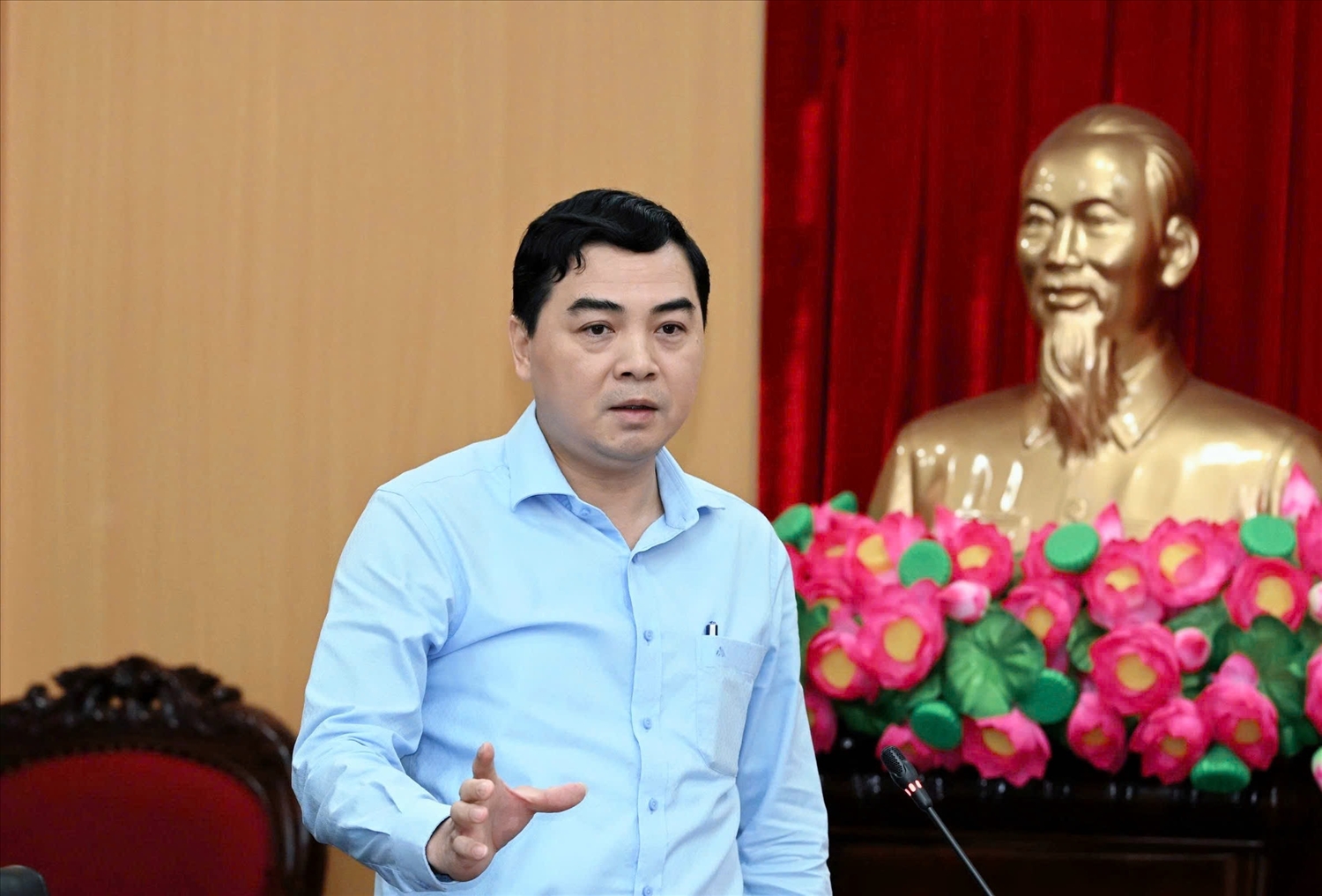 Ủy viên Ban Chấp hành Trung ương Đảng, Thứ trưởng Thường trực Bộ Dân tộc và Tôn giáo Nguyễn Hoài Anh - Phó Trưởng ban Soạn thảo, Tổ trưởng Tổ Biên tập