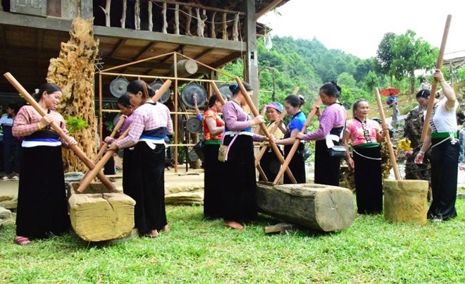 Từ một dụng cụ lao động quen thuộc, đuống trở thành nhạc cụ mang âm sắc riêng, thường vang lên trong những dịp lễ, Tết và ngày vui của cộng đồng người Mường tỉnh Sơn La