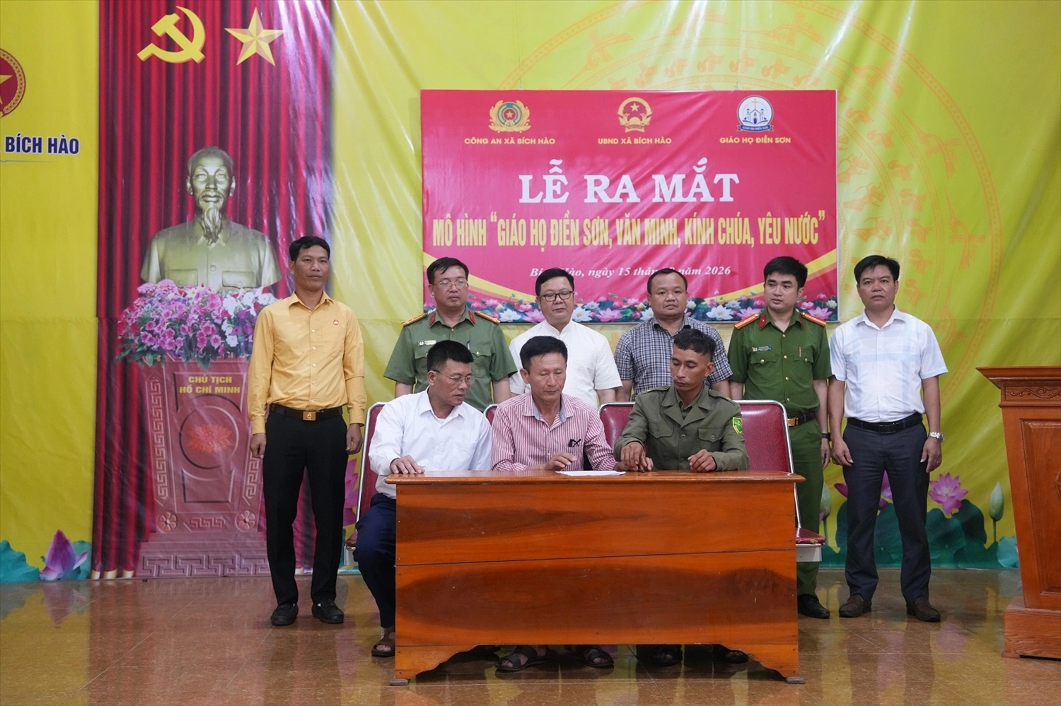 Đại diện các bên ký Quy chế thực hiện mục tiêu mô hình tại lễ ra mắt