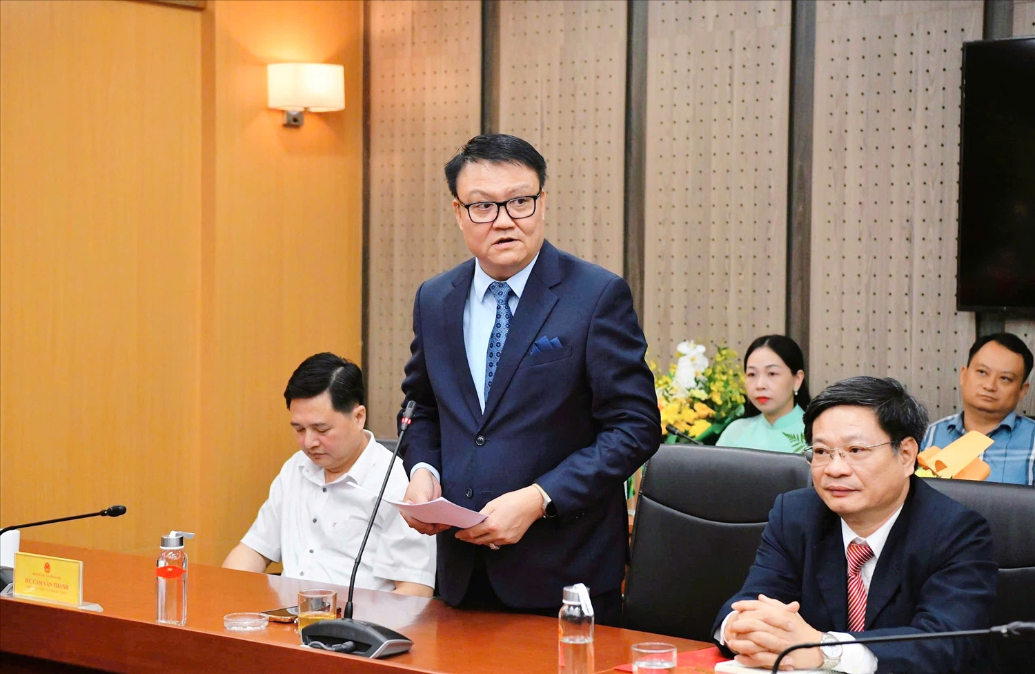 Đồng chí Lê Cao Thắng, tân Giám đốc Học viện Dân tộc và Tôn giáo phát biểu tại Hội nghị