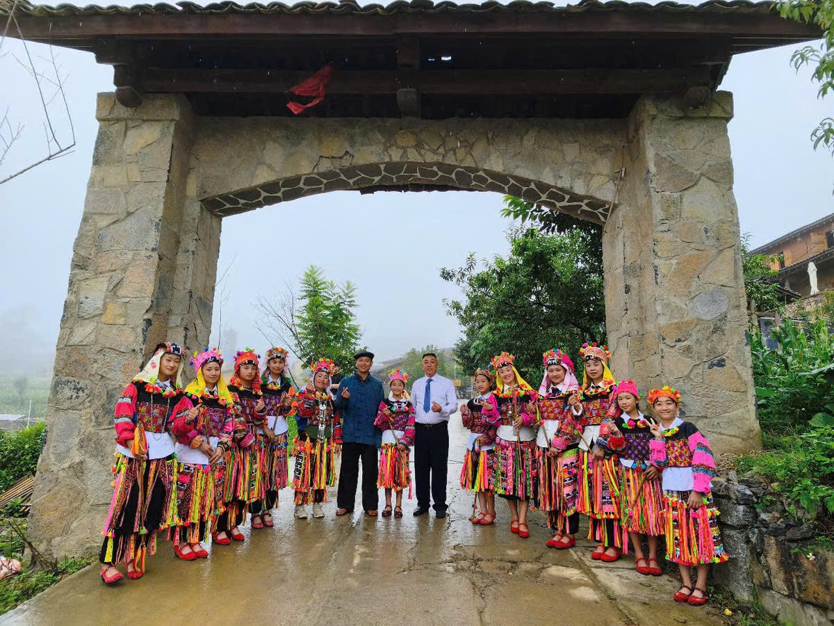 Không gian văn hóa truyền thống của Lô Lô Chải