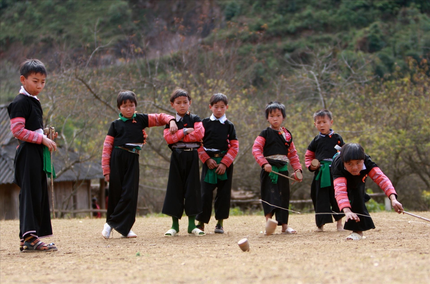 Mong ethnic children in Van Ho commune (Son La province) play the spinning top game during Independence Day 