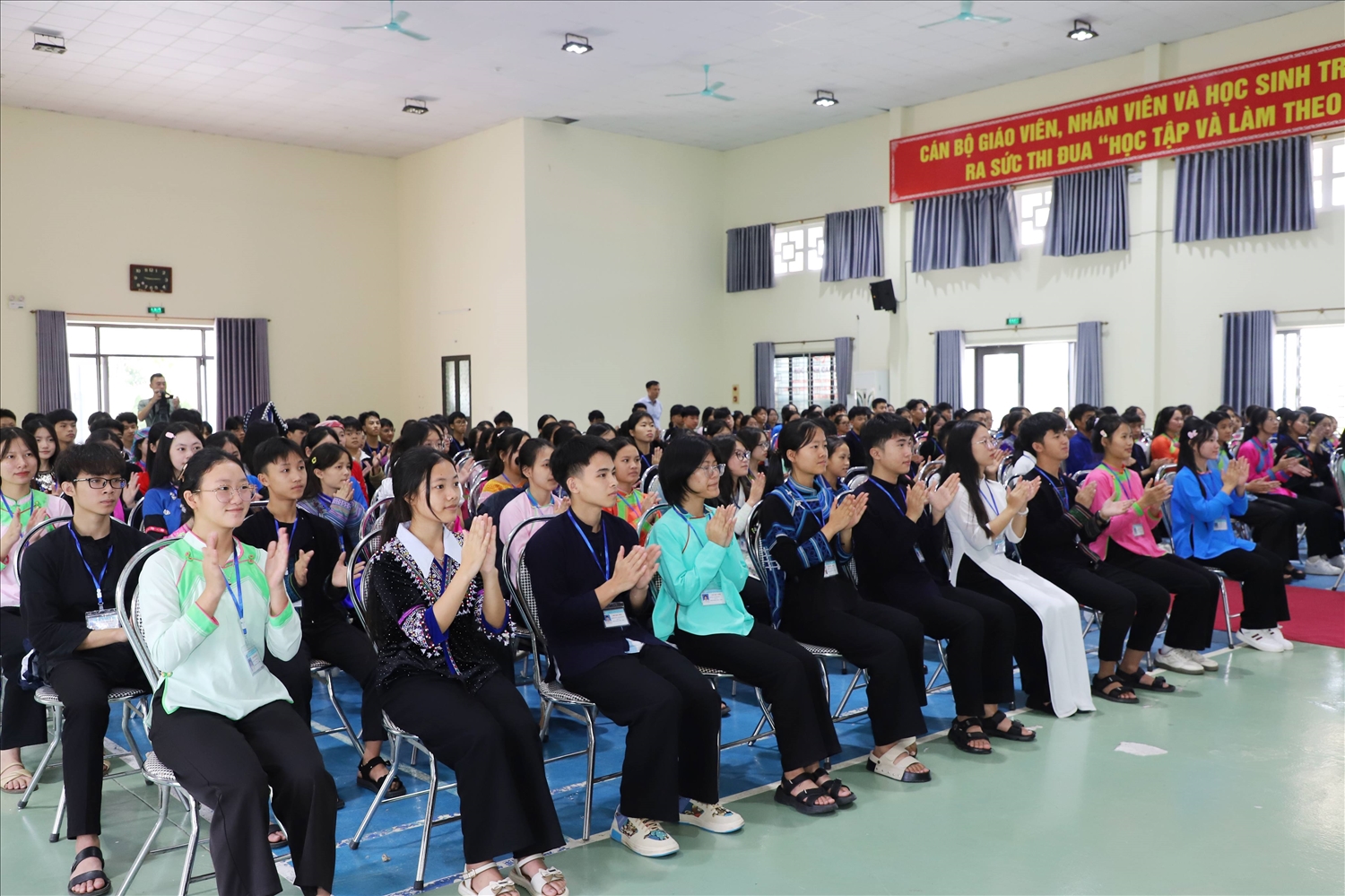 Tỉnh Lào Cai sắp xếp bộ máy mạng lưới trường lớp theo hướng tinh gọn