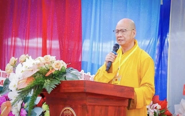 Thượng tọa Thích Minh Quang phát biểu khai mạc