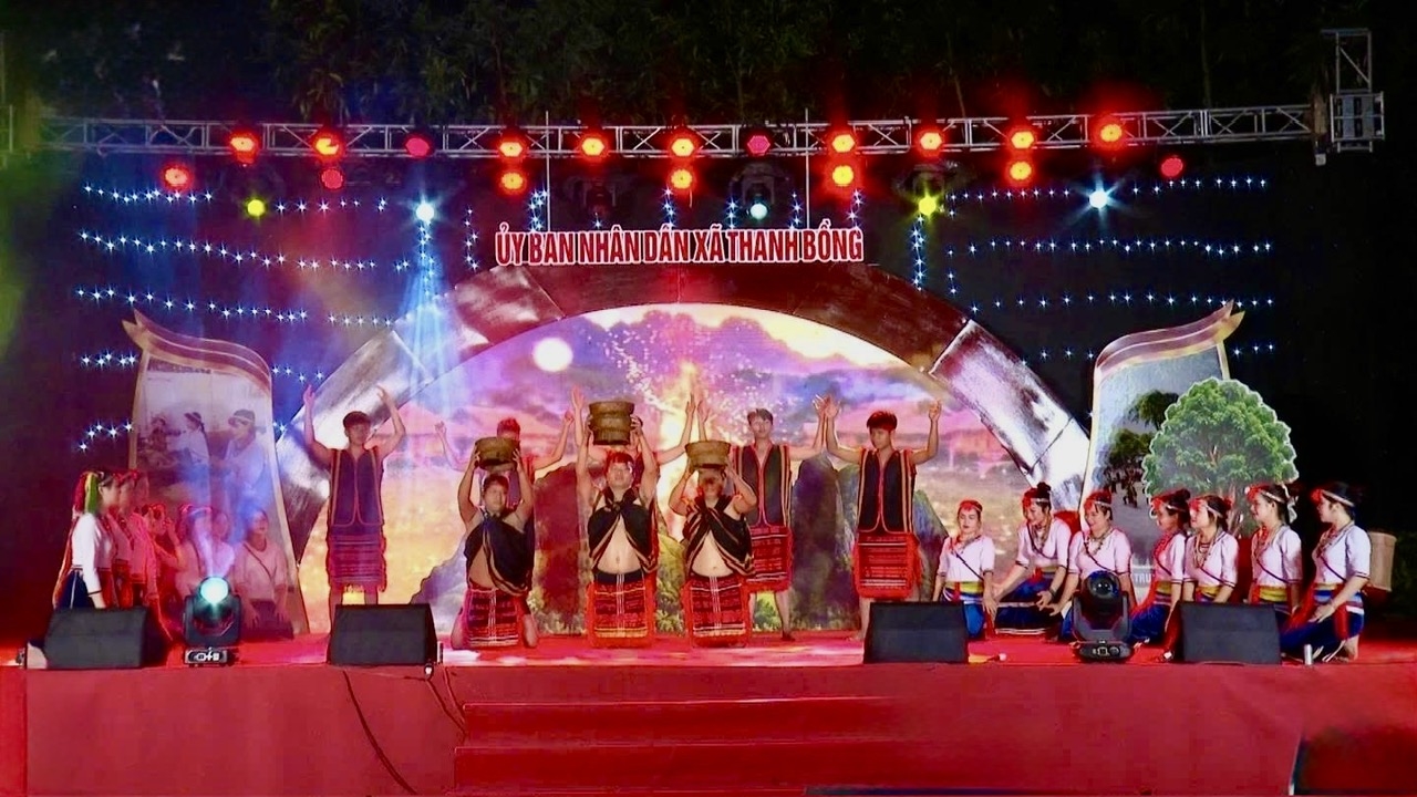 Chương trình nghệ thuật khắc họa đời sống, văn hóa và khát vọng vươn lên của đồng bào Co