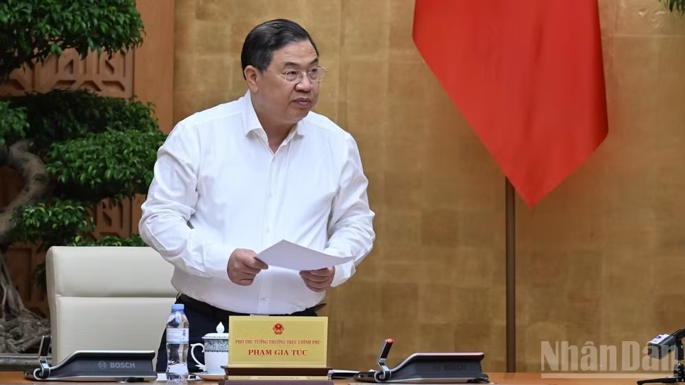Phó Thủ tướng Thường trực Chính phủ Phạm Gia Túc phát biểu ý kiến tại phiên họp. (Ảnh: TRẦN HẢI)