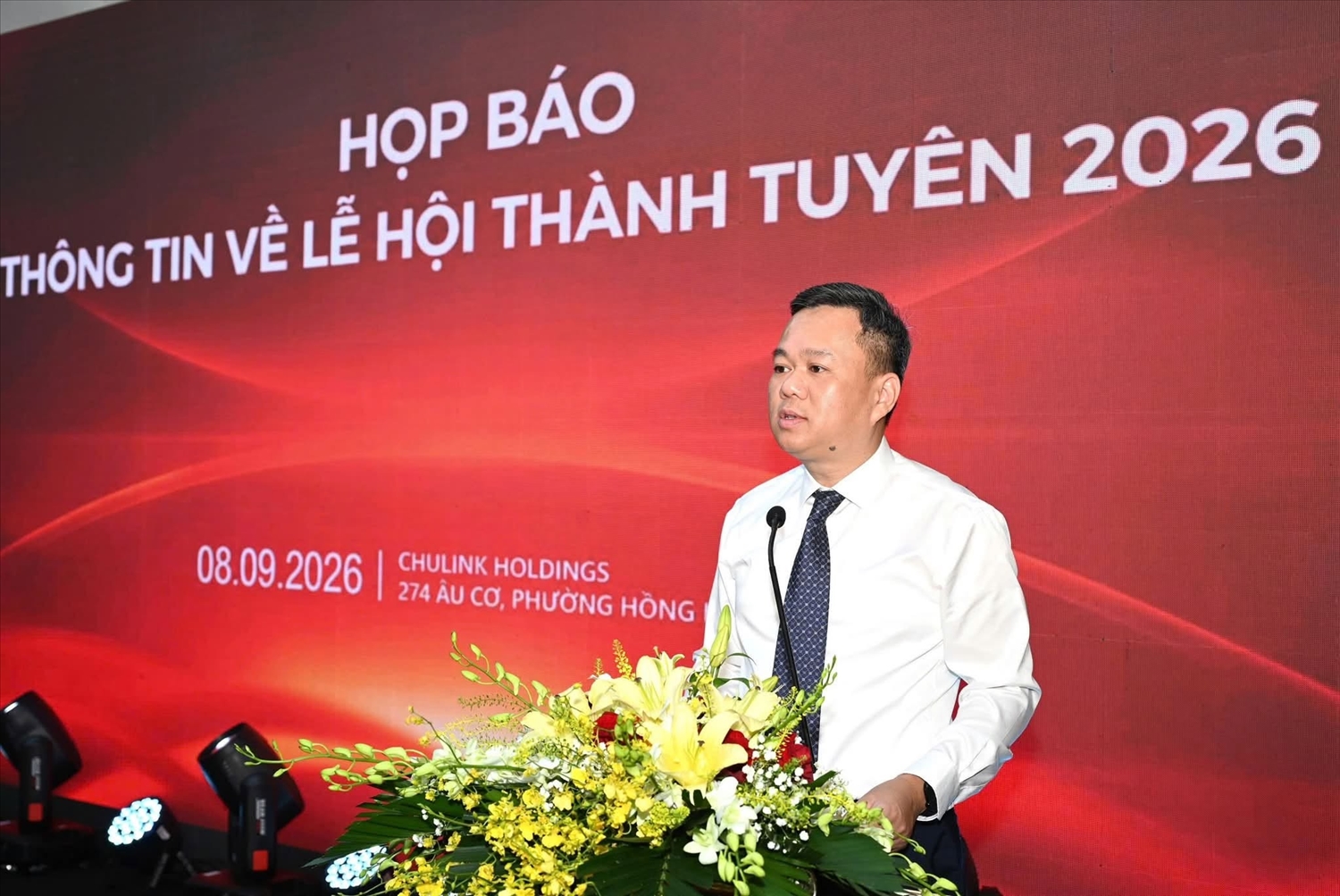 Ông Đỗ Hùng Đức, Phó Chủ tịch UBND tỉnh Tuyên Quang phát biểu tại buổi họp báo