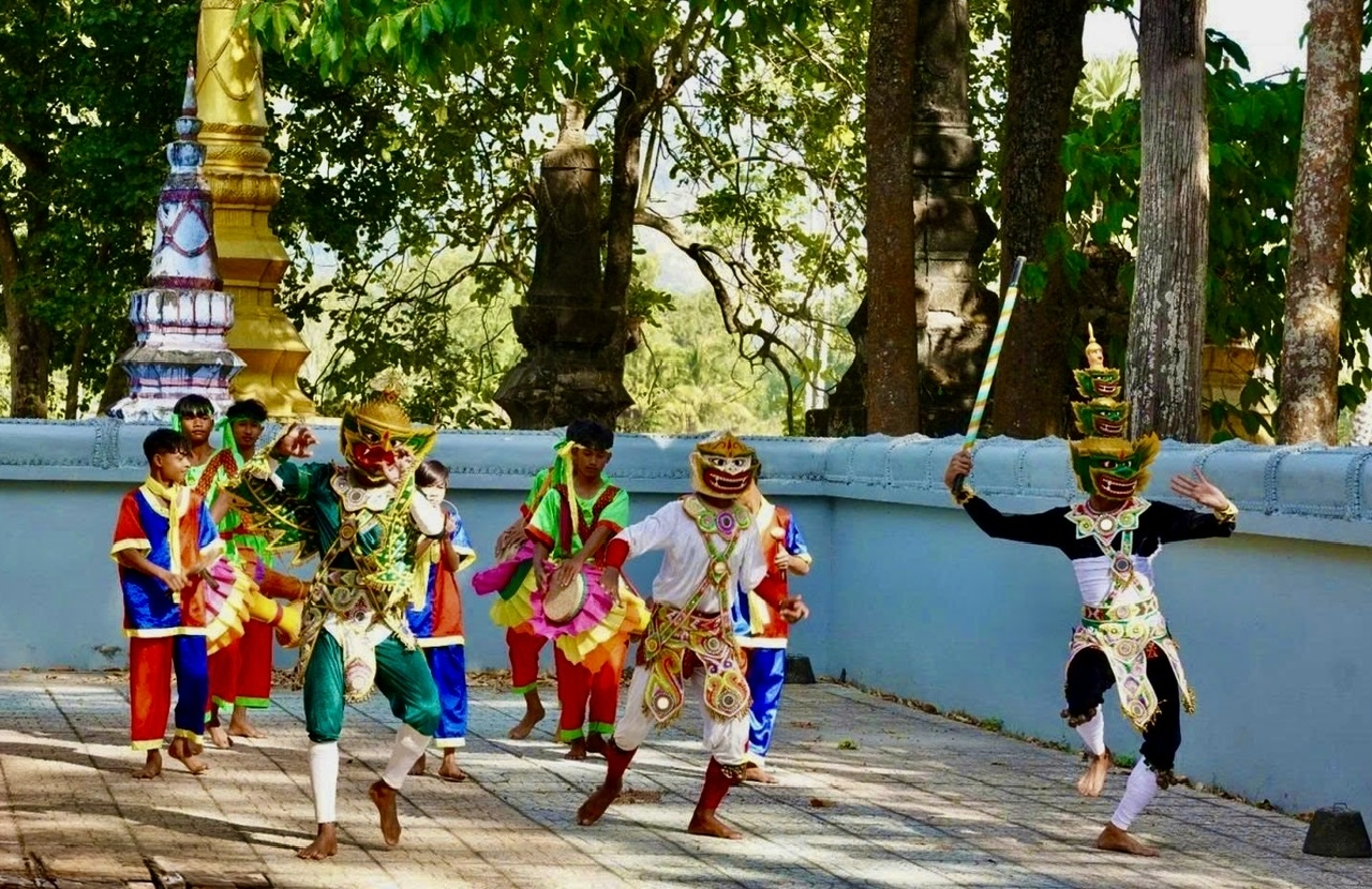 Múa trống Chhay-dăm ở chùa Snaydonkum